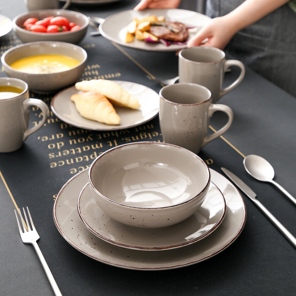 Geschirr-Set Gris | 16-32 Teile für 4-8 Personen