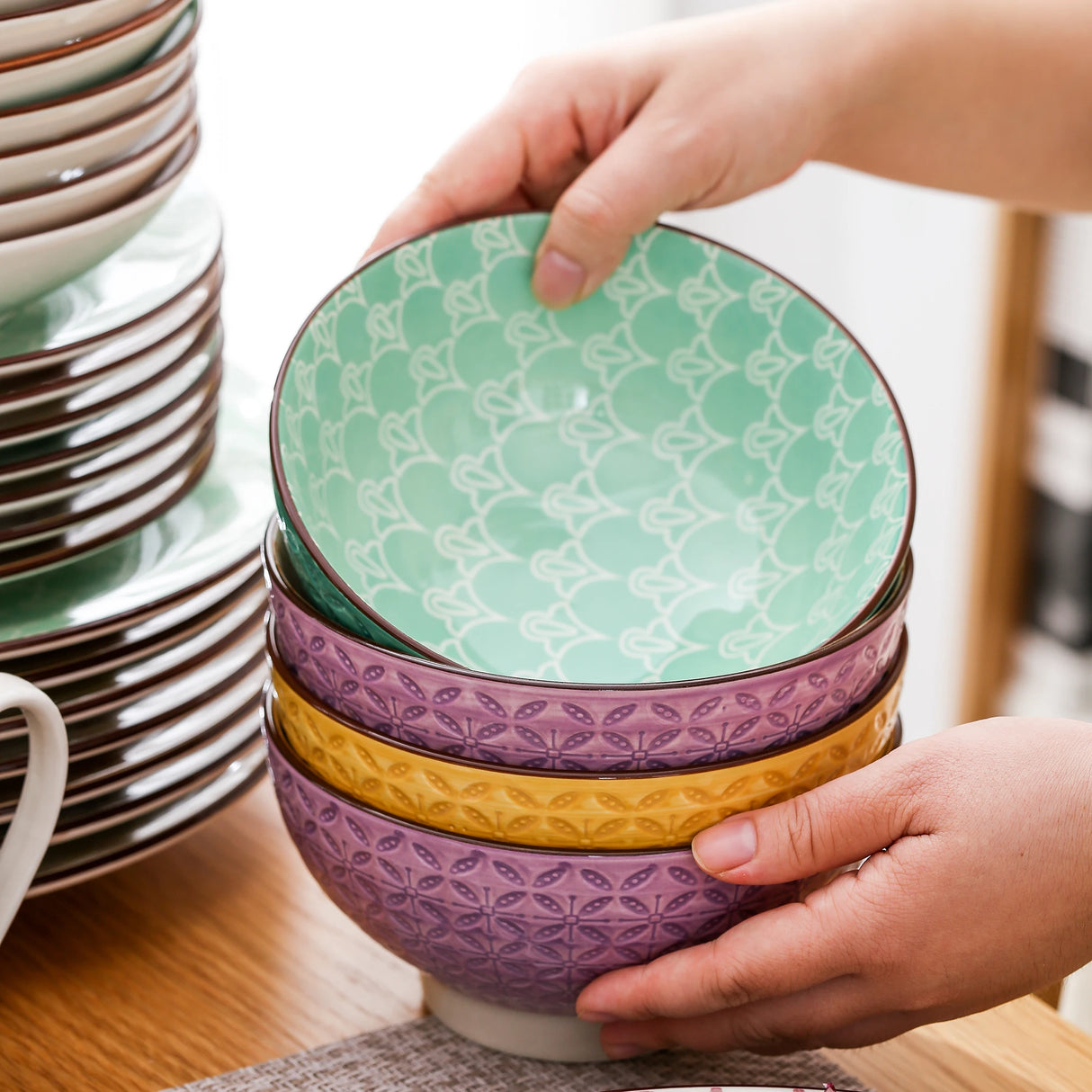 Geschirr-Set Tulip | 16-48 Teile für 4-12 Personen