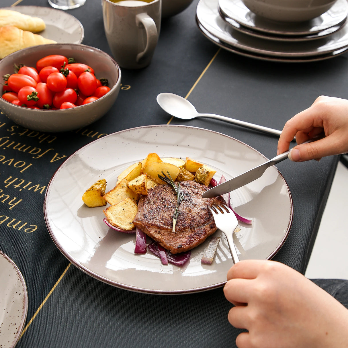 Geschirr-Set Gris | 16-32 Teile für 4-8 Personen