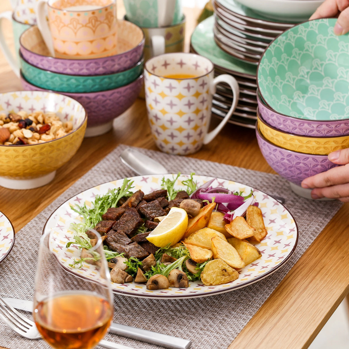 Geschirr-Set Tulip | 16-48 Teile für 4-12 Personen